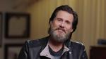 Jim Carrey dukkede pludselig op på Hollywoods røde løbere igen for nogle måneder siden. Og lavede skæg med de forbavsede journalister. En diskret optakt til dokumentarfilmen om optagelserne af ’Man on the Moon’, der får premiere i morgen på Netflix. 