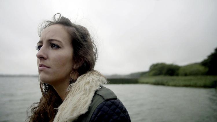 Ann Celina er blevet udstøt fra jehoves Vidner. 