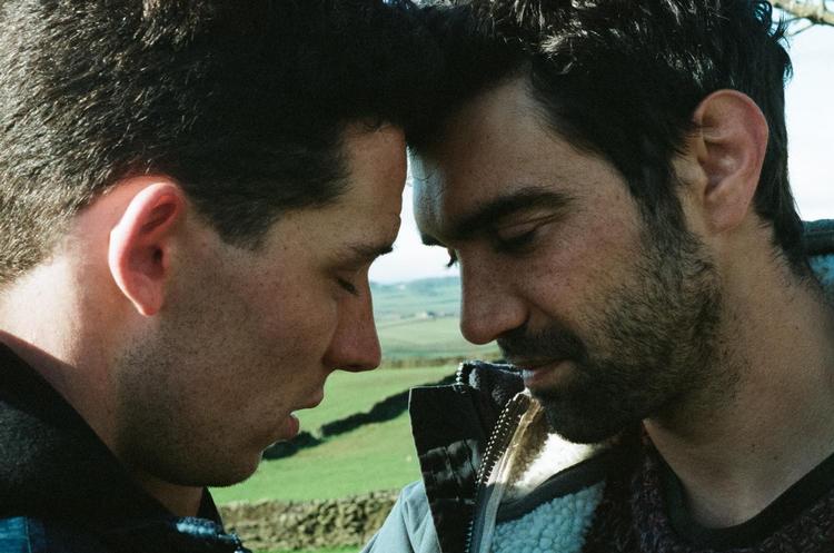 Den roste film ’God’s Own Country’ om forholdet mellem to mænd var kun kort tid i biografen – måske fordi alle de heteroseksuelle mænd udeblev. 