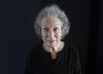 Margaret Atwood var sidste år den bedst sælgende skønlitterære forfatter i Storbritannien. 