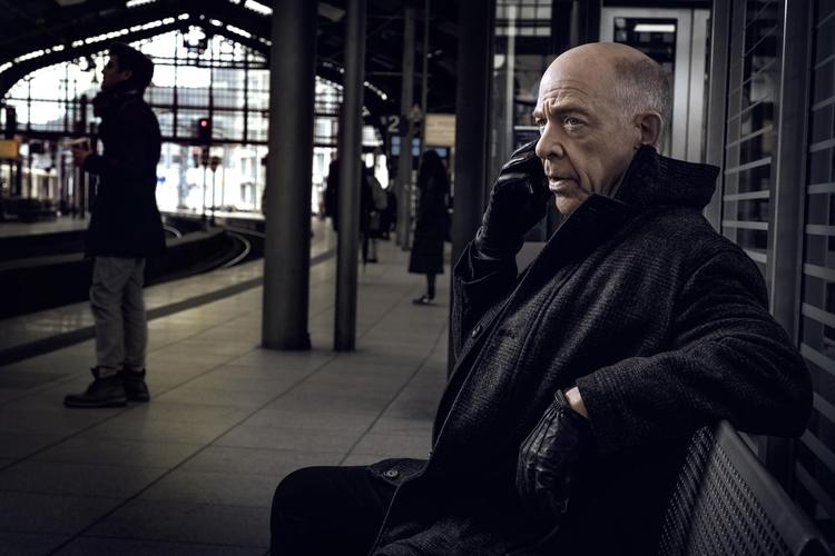 J.K. Simmons ansigt kan flække verden i to med en enkelt krusning. 