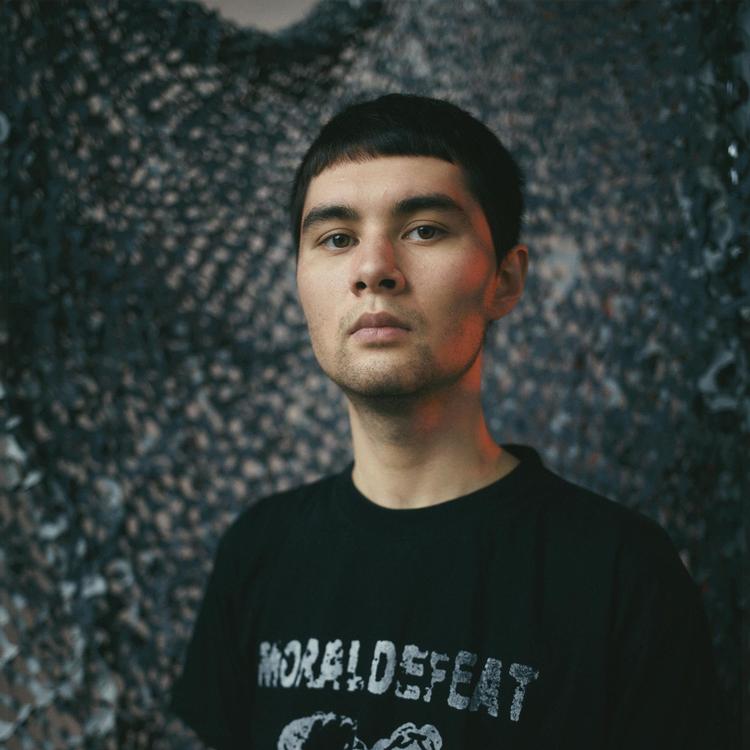 Danske Martin Schacke laver musik, der flænser, flår og river – og går lige i struben, som da han gæste-dj’ede på den legendariske technoklub Berghain i Berlin sidste lørdag. 