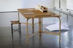 Halstrøms elegante arbejdsbord, ’Aldus’ som både er elegant, funktionelt og uhøjtideligt.  Foto Jens Dresling 