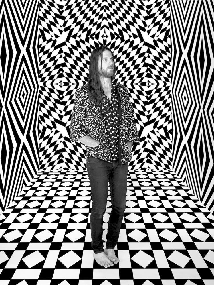 Sanger, guitarist, sangskriver og producer Jonathan Wilson er klar med den nye plade 'Rare Birds'. Et album for dem, der ynder at gå på opdagelse i musikken. Andrea Nakhla