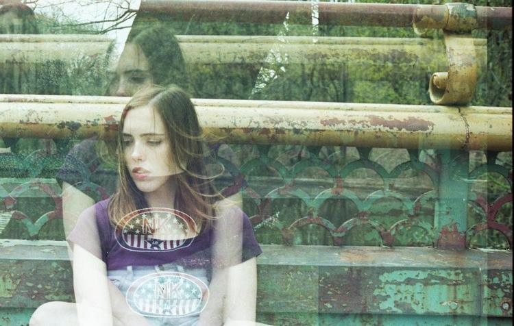 Soccer Mommy rapporterer råt og direkte fra teenagerens forvirrede verden af længsler på et årets mest intense album. Fat Possum