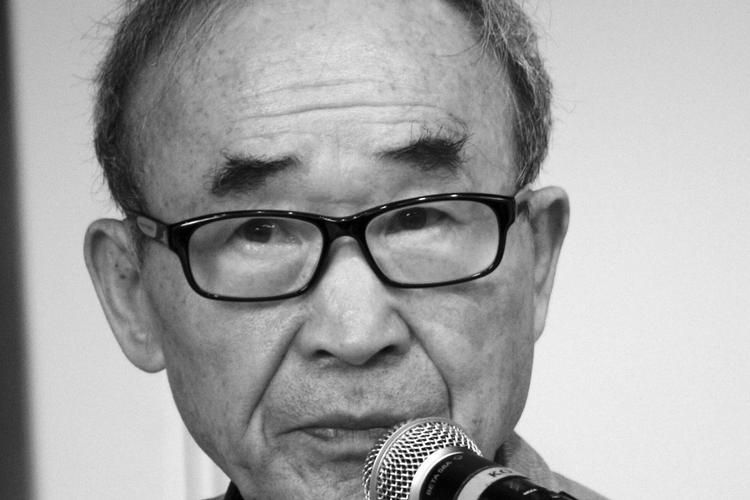 Koreanske Ko Un har længe været med i løbet om Nobelprisen i Litteratur, men nu spænder hans fortid ben. Matěj Baťha