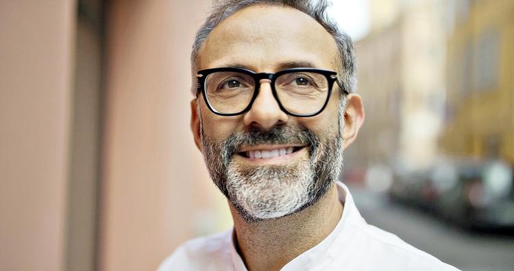 Første afsnit af ’Chef’s Table’ på Netflix handler om italienske Massimo  Bottura, men genidyrkelsen i programmet bliver ganske enkelt for meget.  Foto: Netflix Foto: Netflix