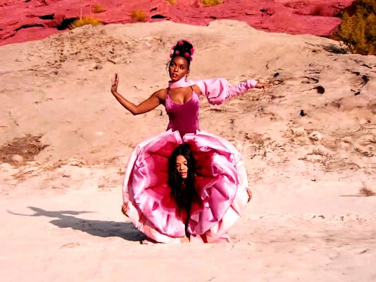 Janelle Monae i musikvideoen til nummeret 'Pynk'. Screen shot fra musikvideoen