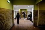  Ud  af de omkring 70 børn, der i øjeblikket bor i Udrejsecenter Sjælsmark, er det i 59 tilfælde enten umuligt eller forbundet med  meget store  vanskeligheder  for Rigspolitiet  at udsende dem.   Miriam Dalsgaard/POLFOTO