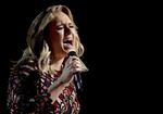 Adele udfoldede igen sin store stemme ved en koncert i  forbindelse med uddelingen af Grammypriser i Los Angeles for et år siden.  Matt Sayles/AP