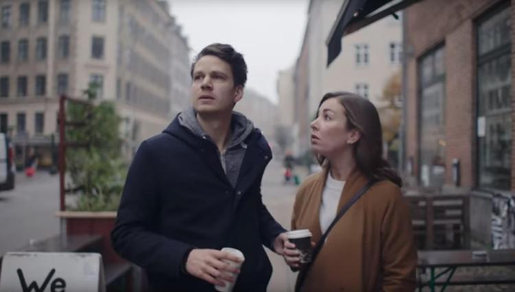 Det er ikke altid let at være i slutningen af 20’erne. Især ikke, hvis du er blevet single, alle dine venner får børn, og du ikke aner, hvad du vil i livet. Fra serien