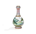 Denne vase, der har ligget på ejerens loft igennem flere år, er blevet vurderet til et sted mellem 3,8 og 5,4 millioner kroner. Sotheby's