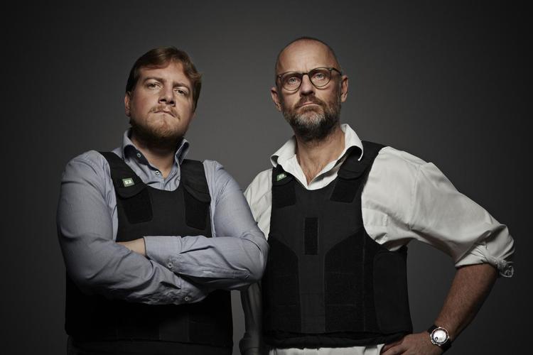 Mikkel Andersson (tv.) og Henrik Qvortrup er værter på Radio24syv-programmet ’Q&A’, der havde en voldtægtssag på programmet. Pr