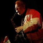 Lee Konitz fotograferet ved en tidligere lejlighed i Copenhagen Jazz House. Denne gang spiller han i Montmartre. 

 Finn Frandsen (arkiv)/POLFOTO