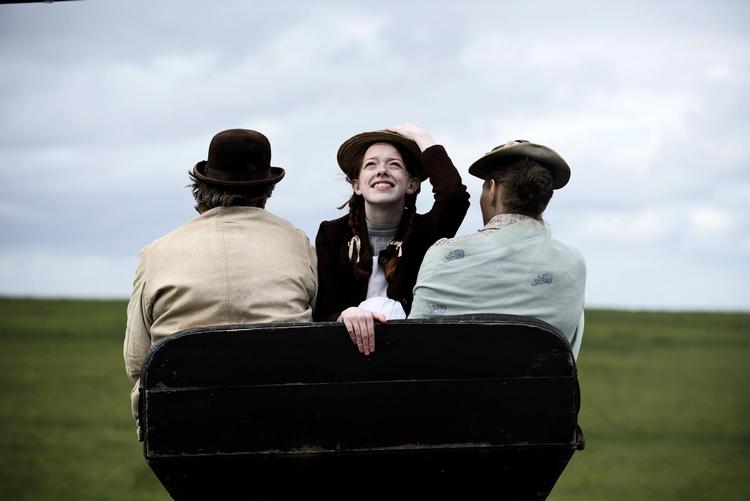 Anne er en møgirriterende karakter i begyndelsen af ’Anne With an E’, men undervejs lærer du at holde af hende. Netflix