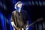 Med en lang musikalsk karriere i bagagen blev Thurston Moore for tre år siden udnævnt til adjungeret professor ved Rytmisk Musikkonservatorium i København. Her spiller han ved Copenhagem Jazz Festival i 2014.  Daniel Hjort (arkiv)