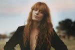 Florence + The Machine har siden debuten i 2009 opnået stor popularitet og har blandt andet spillet på Roskilde Festival. Tom Beard