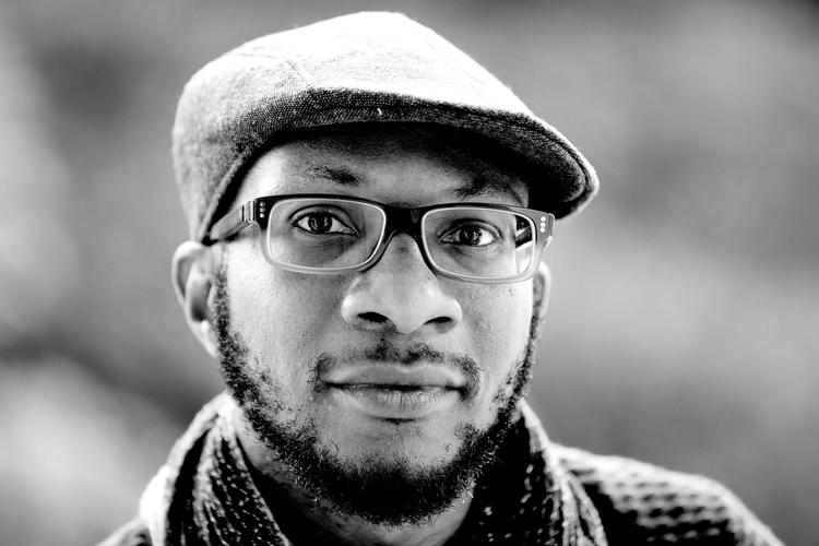 Teju Cole er nok bedst kendt som forfatteren bag  newyorker-romanen 'Åben by'. Men han er også fotograf.  Finn Frandsen