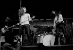 Jørgen Angels billeder har fået tekstligt følgeskab fra antikvarboghandleren og rockelskeren Søren Vangsgaards pen i bogen ’Led Zeppelin – Danmark 1968-1970’.  Jørgen Angel