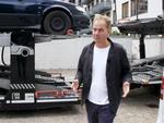 ’Kontant’-vært Jakob Illeborg afslørede, at gamle vrag blev brugt  i skattesvindel.   DR
