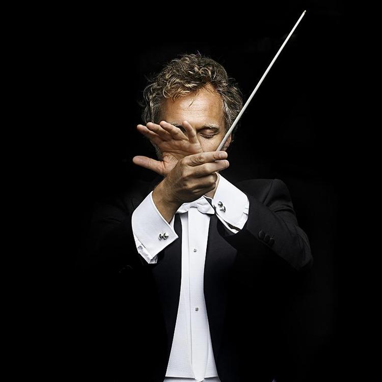 Thomas Søndergård dirigerer BBC’s symfoniorkester i Wales. Martin Bubandt