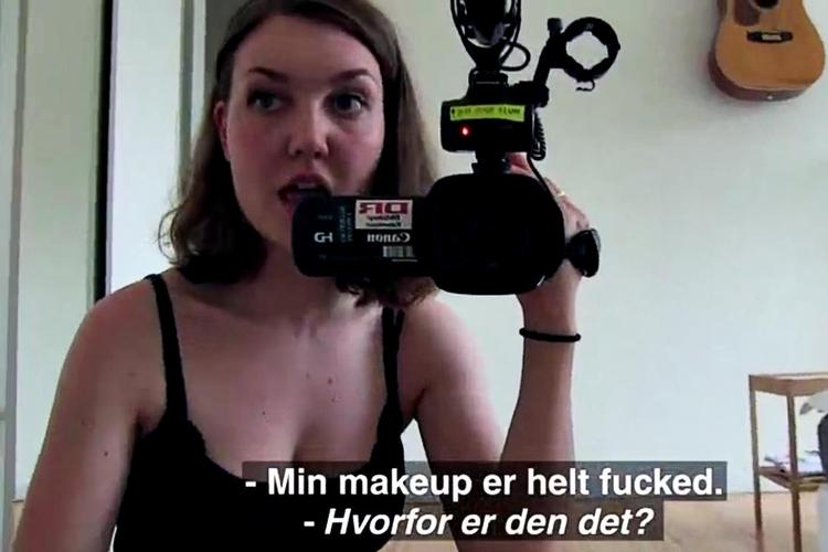 Selfie-tv. Malou og Alex filmede sig selv og deres åbne forhold i dokuserien ’Ku' godt må godt ’ og indskriver sig i bølgen af de selvfilmende hovedpersoner på DR3 DR3