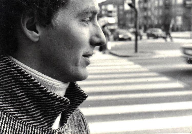 Artiklens skribent ses her på et privatfoto fra 1979 - dog hverken knipset i Rom eller London, men derimod i Aarhus.  Privatfoto