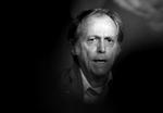 DeLillo har »egentlig« ikke lyst til at tale om Trump men er ikke desto mindre på vej med en roman, der foregår om tre år i USA. Fotos: Angelo Carconi/AP, Loic Venance/Ritzau Scanpix og Sigrid Harms/AP 