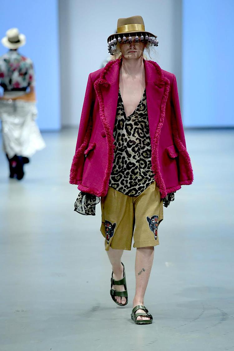 ’Gangsters Paradise’. Nikolaj Storms afgangskollektion fra Kunstakademiets Designskole er et eksempel på herremodens brug af leopard-print, som man tidligere ellers mest så på kvinder. Future of Fashion