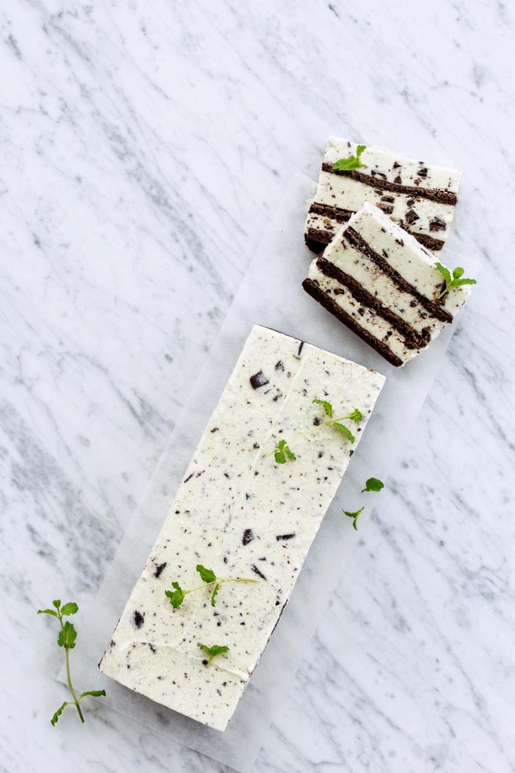 Glem alt om kunstig pebermyntesmag. Mynteisen her smager af frisk mynte, af forår ... og af mere! 