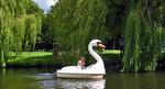 Odense_MedBoern_Odense_Aa_08_VisitOdense_ws