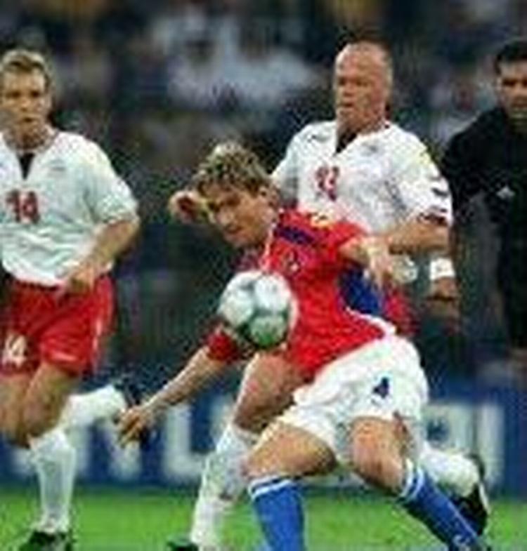 Pavel Nedved er ankelskadet. Foto: Lars Poulsen 