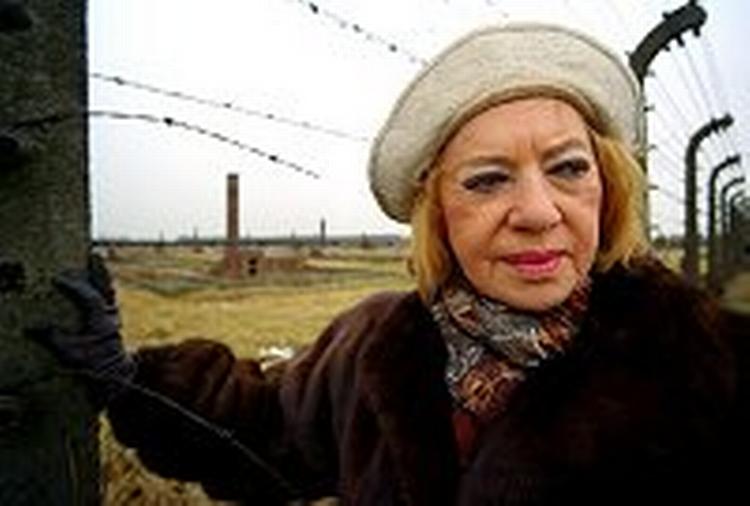 Olly Ritterband beretter bl.a. om Auschwitz. Foto: Claus Bjørn Larsen 
