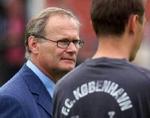 FCK-træner Kent Karlsson skal nok få rynker i panden, hvis hans hold skal møde Lazio. Foto: Jens Dresling 