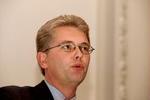 Fuldbyrdet voldtægt skal give to et halvt års fængsel, mener justitsministeren. Foto: Ole Buntzen 