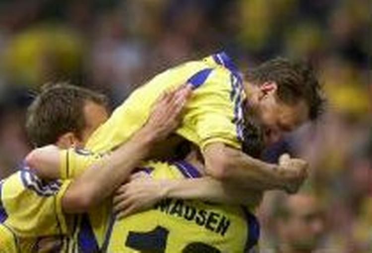 Brøndby konsoliderede førstepladsen mod Silkeborg. Foto: Jens Dresling 