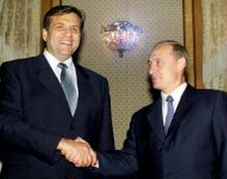 Putin sammen med den makedonske præsident. Foto: AP 