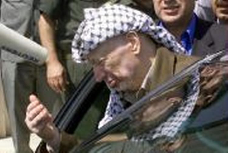 Ny aflysning af møde mellem Yassir Arafat og Shimon Peres. - Foto: AP 