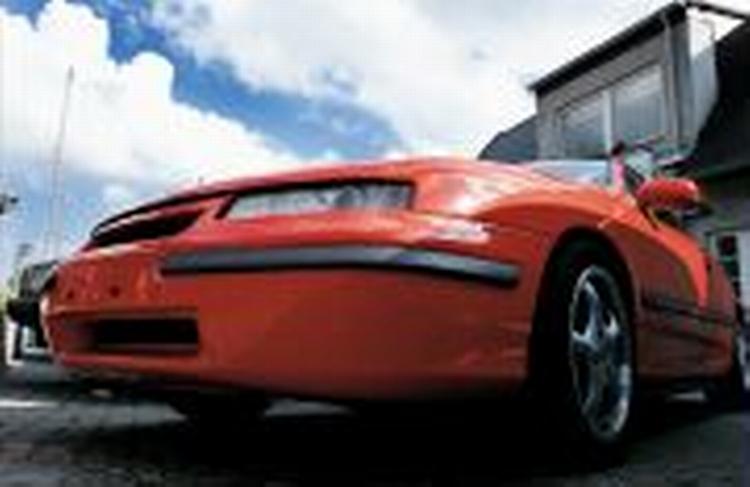 Opel Calibra, eksotisk udseende, men traditionel teknik. Foto: Jens Dresling 