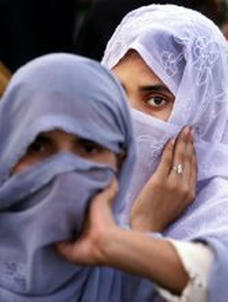 Taleban forbyder kvinderne at uddanne sig. - Foto: AP 
