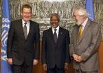 Nyrup og Annan mødtes torsdag i Geneve. - Foto: AP 