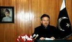 'Tak for talen', sagde Bush til den pakistanske præsident Musharraf. Præsidenten lovede lørdag i en tv-tale at slå hårdt ned på ekstremister i landet. - Foto: AP 