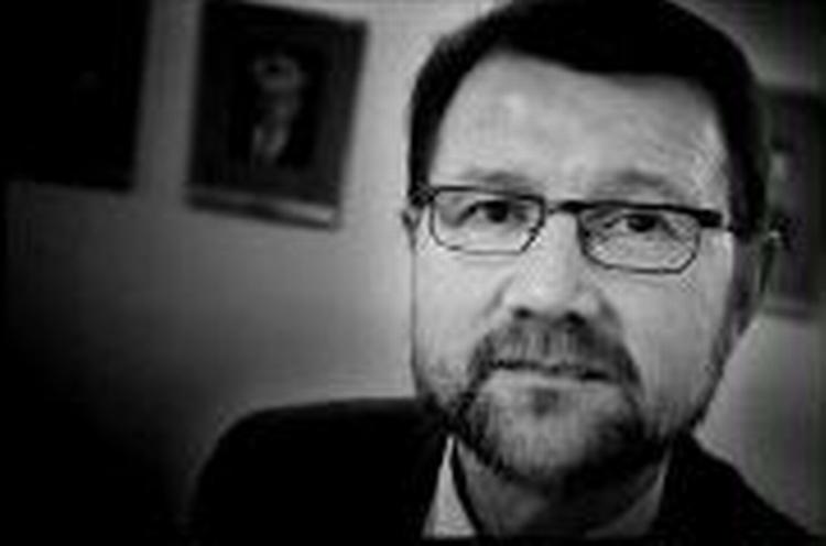 Fungerende undervisningsminister Helge Sander siger, at han ikke har lagt sig fast på en model for en ny, kortere læreruddannelse. - Foto: Jan Grarup 