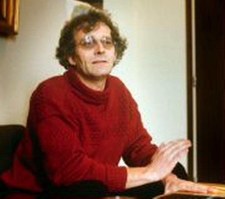 Hvis Mogens Amdi Petersen og seks andre Tvind-topfolk ender i fængsel kan Tvind falde fra hinanden. Arkivfoto: Erik Nielsen 