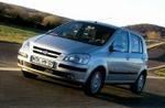 Hyundai Getz kan blive et stærkt kort blandt småbilerne. Den er rummelig og praktisk, og der loves en fin benzinøkonomi på omkring 17 km per liter. *ts Foto: Hyundai 