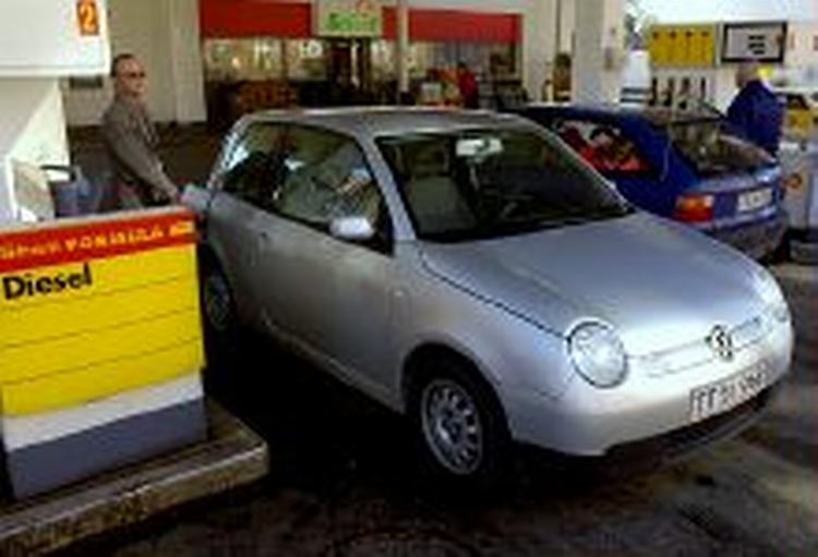 VW Lupo 3L er billig på tanken, men kan blive kostbar på værkstedet. Arkivfoto: Finn Frandsen 