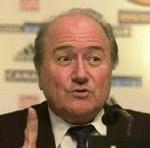 Fem af FIFA's syv vicepræsidenter og seks andre medlemmer af FIFA's bestyrelse har indgivet klage over præsident Blatter. - Foto: AP 