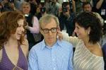 En cool - eller bekymret? - Woody Allen under åbning af årets Cannes-festival. - Foto: AP 