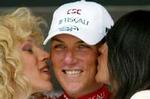 CSC Tiscalis amerikanske kaptajn, Tyler Hamilton, klarer sig rigtig godt i Giro d'Italia. - Foto: AP 