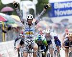 Fjerde etapesejr til sprinterkongen Marco Cipollini. - Foto: AP 